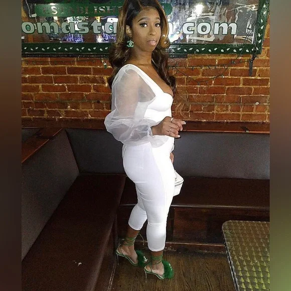 Green Feathered Heel Sandals - Picture 3 of 5